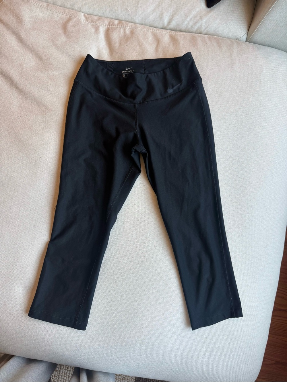 Nike Dri-Fit Black Capri Performance Leggings